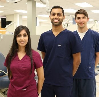 Three UIC College of Dentistry Students Chosen for Schweitzer Fellowships
                  